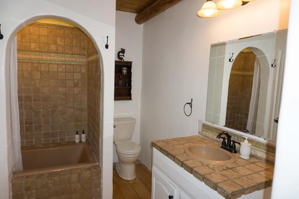 Vakantiehuis Peaceful Forest Home, Comfy And Well-equipped
