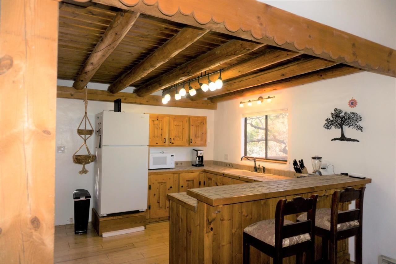 Peaceful Forest Home, Comfy And Well-equipped *